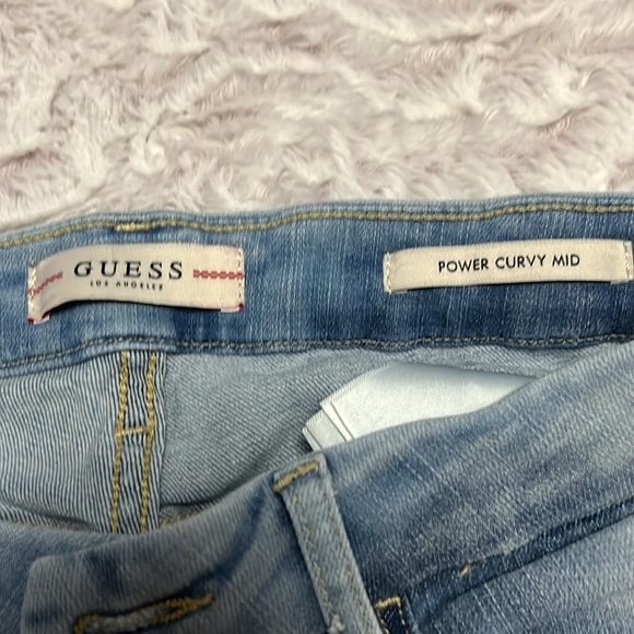 Guess Jeans - Picture 4 of 7